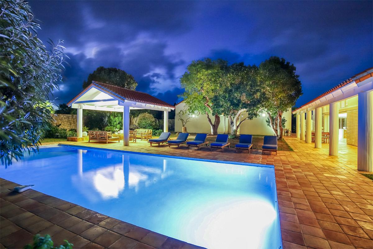 A louer villa 3 chambres Terres Basses Saint Martin_ Piscine Nuit - 36